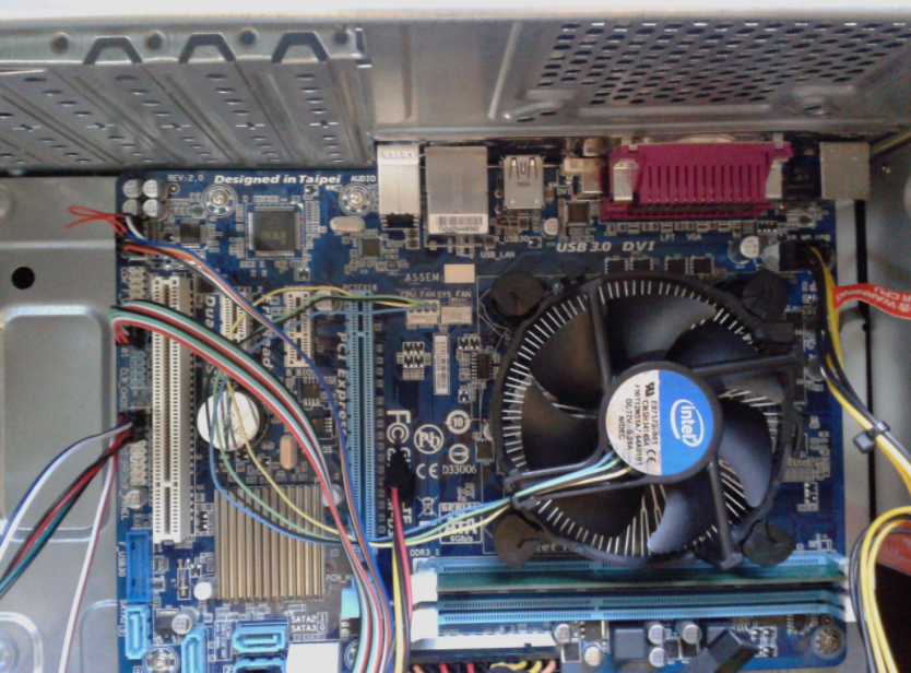 組裝電腦內部圖 組裝電腦內部圖